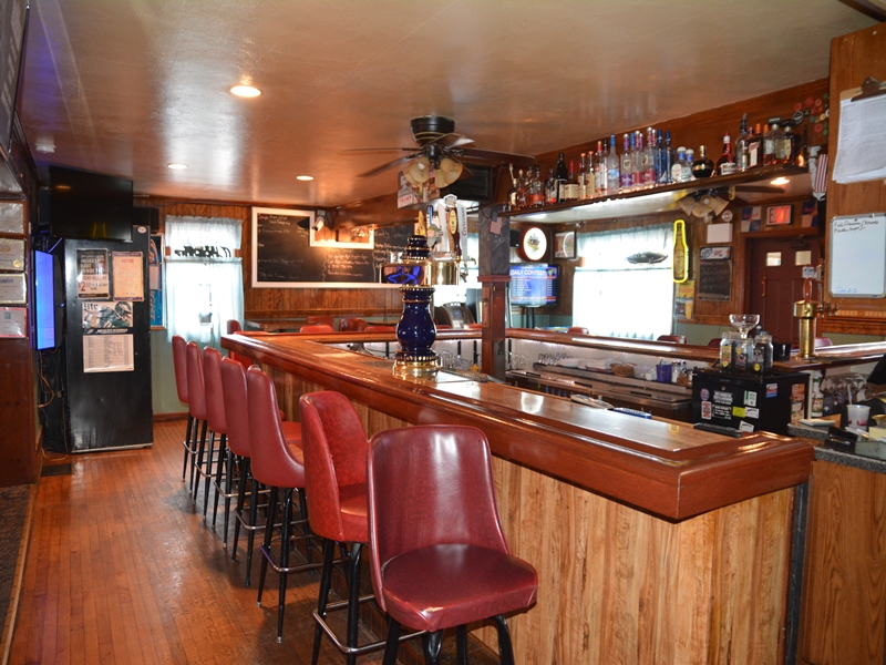 Ron's Crooked Hill Tavern Bar Area